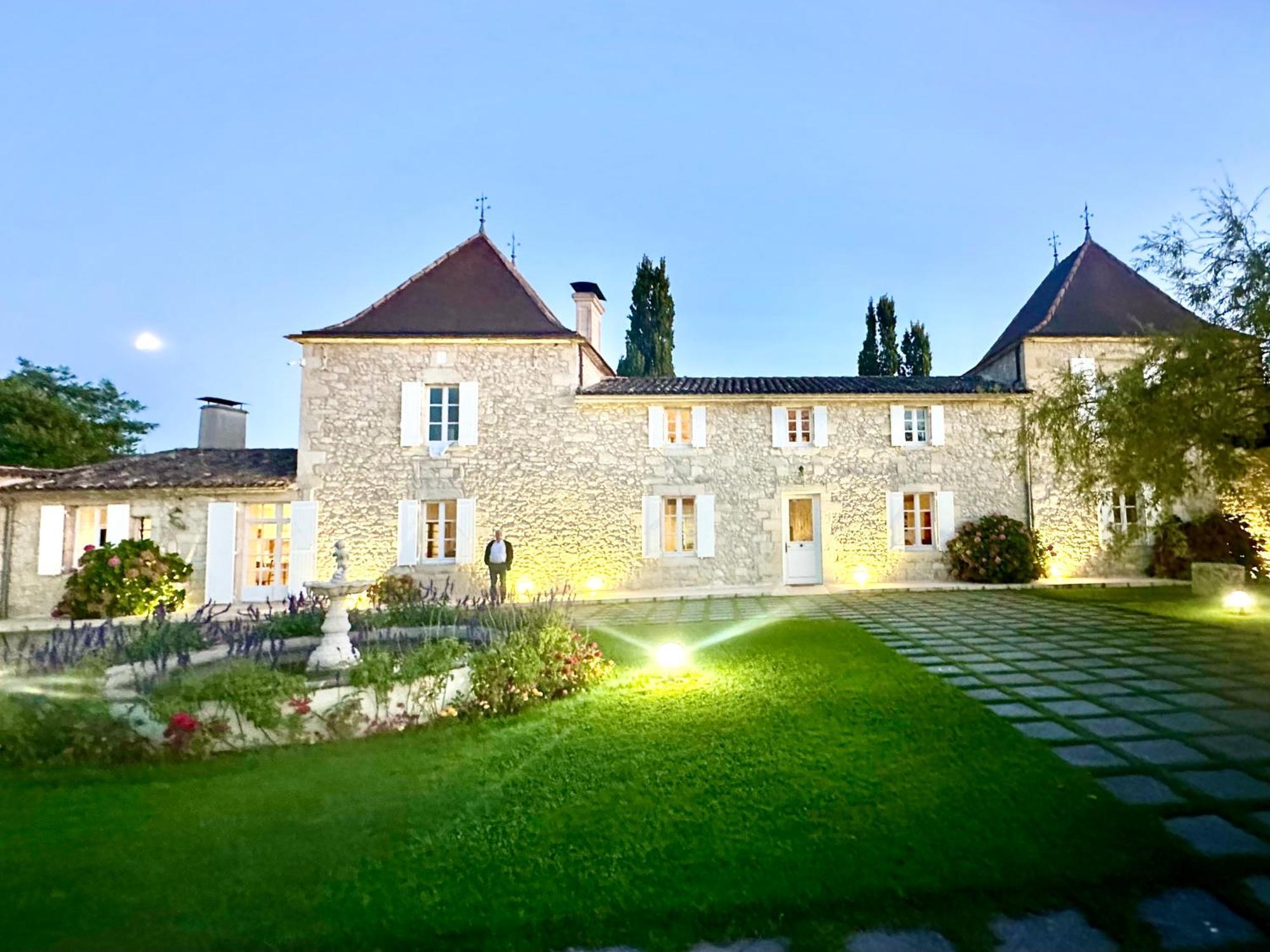 Chateau De Lafont Suites Saint-Vivien  Exterior foto